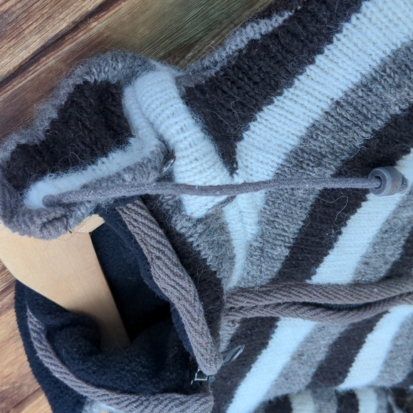 EUC striped brown & cream wool jacket - Picture 4 of 5